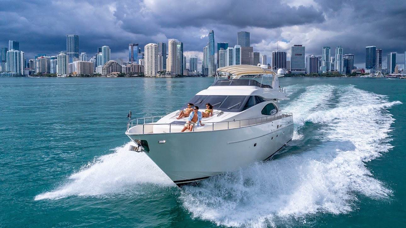 Azimut 80FT